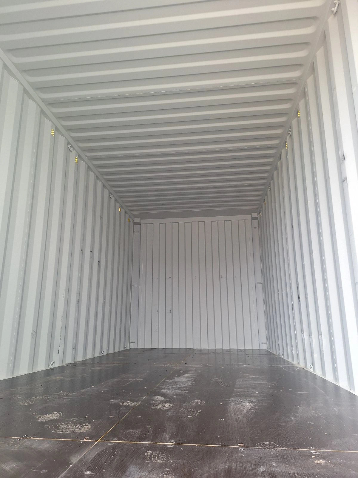 CICU7593012 - 20' New/One-Trip Shipping Container