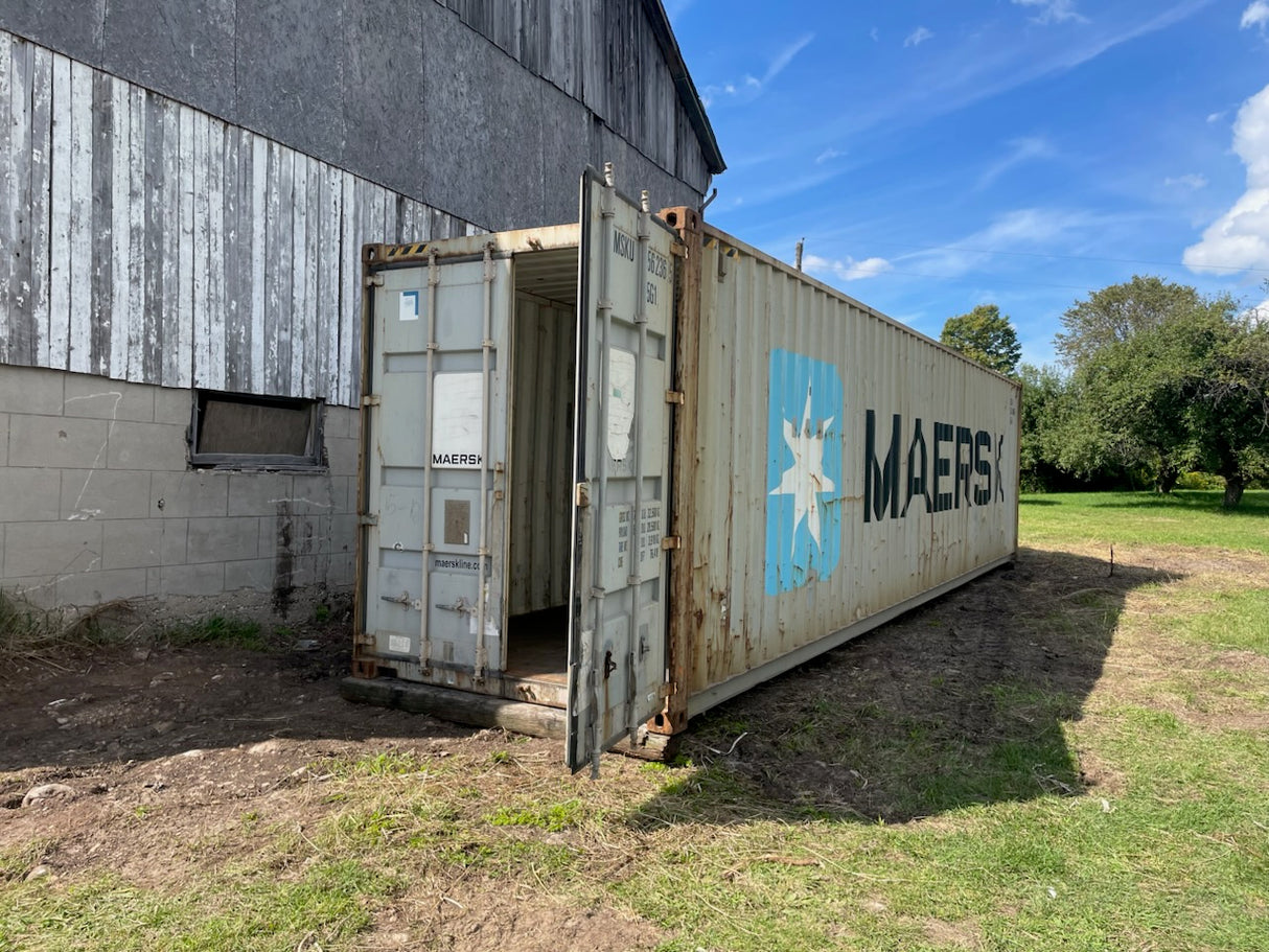 MSKU9562365 - 40' High Cube Used Shipping Container