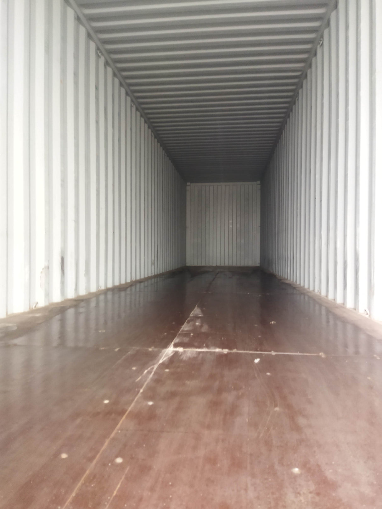 40' High Cube Nearly New