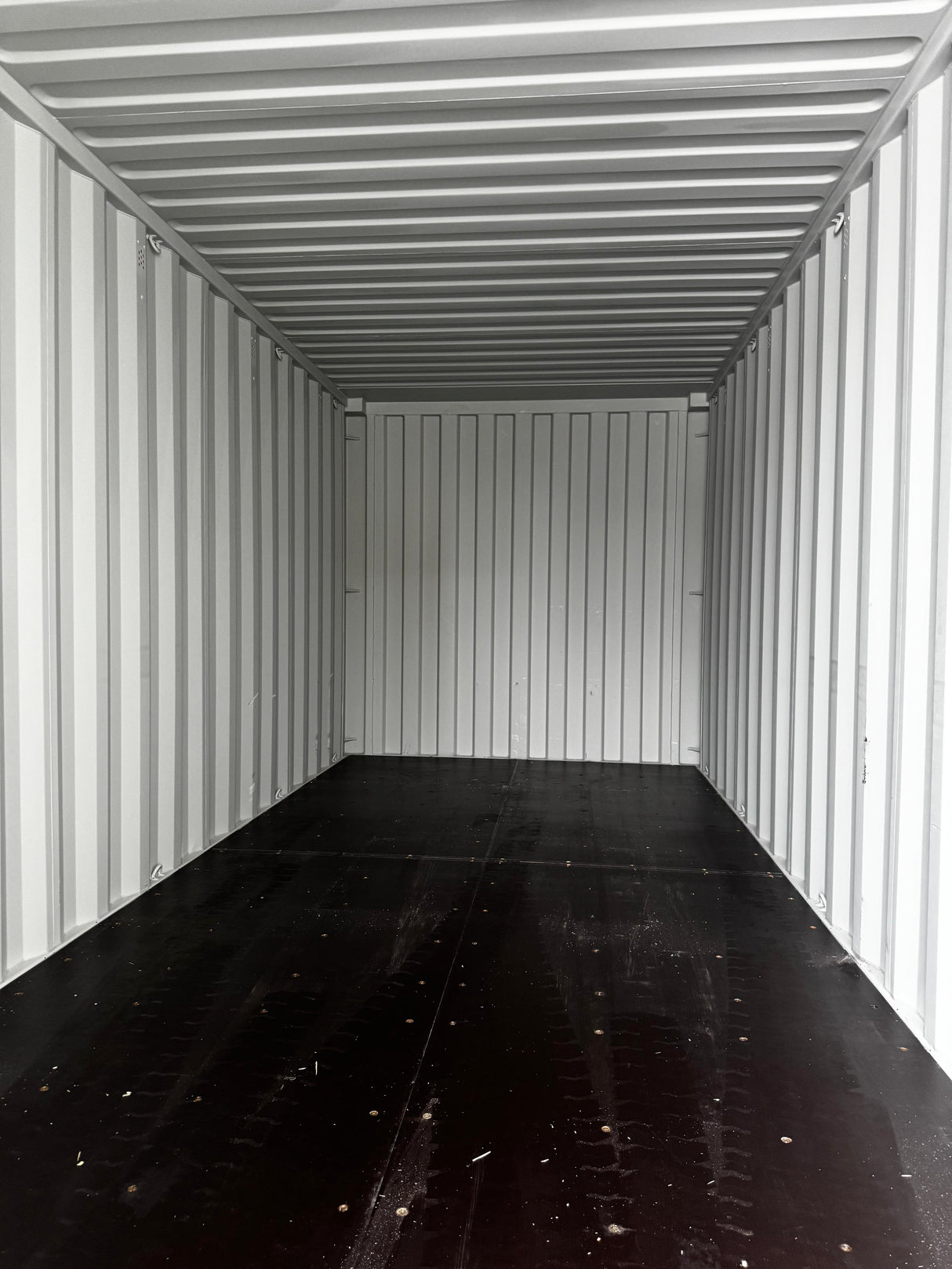 DDDU2064449 - 20' New/One-Trip Shipping Container