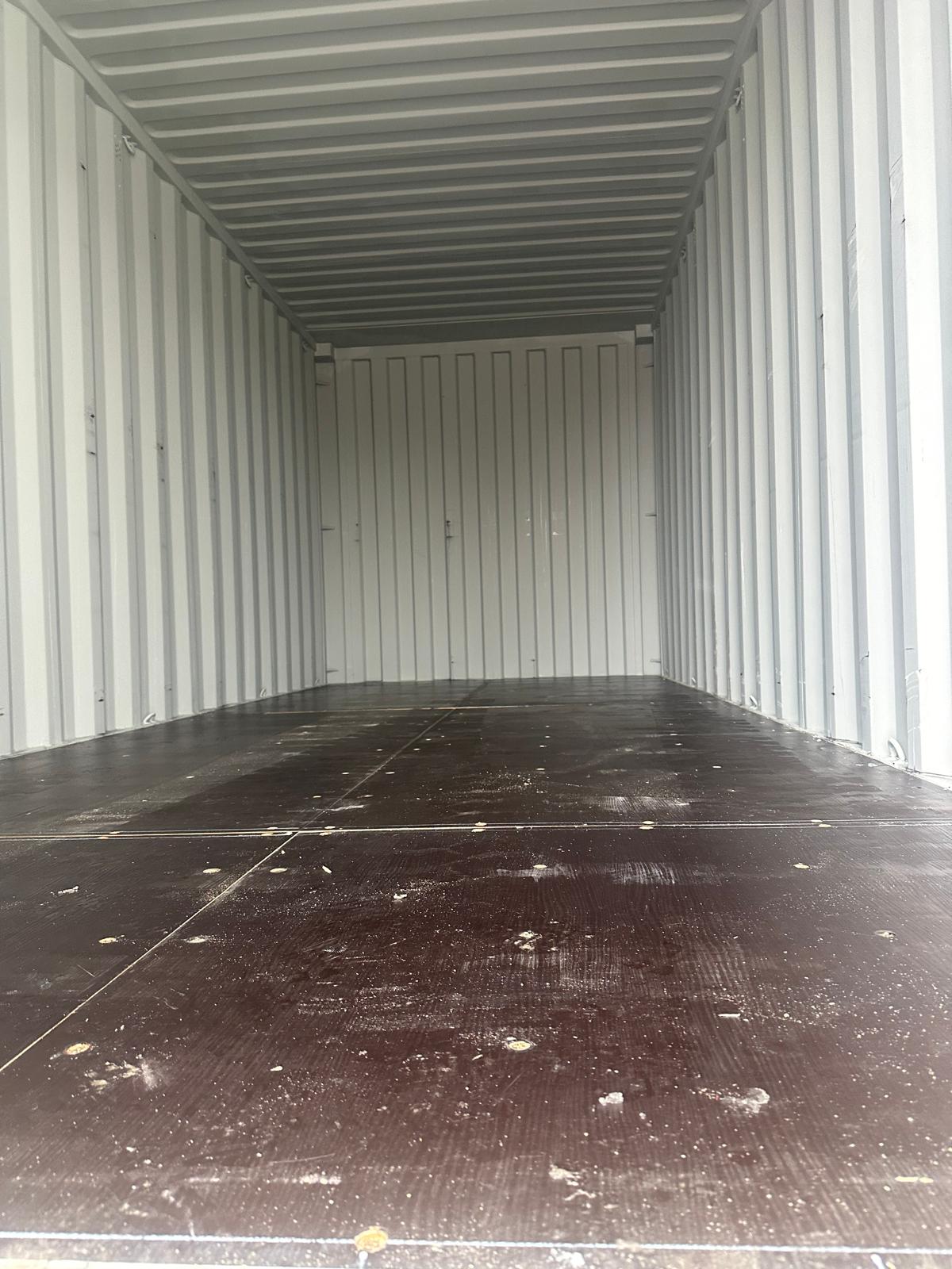DDDU2065260 - 20' New/One-Trip Shipping Container