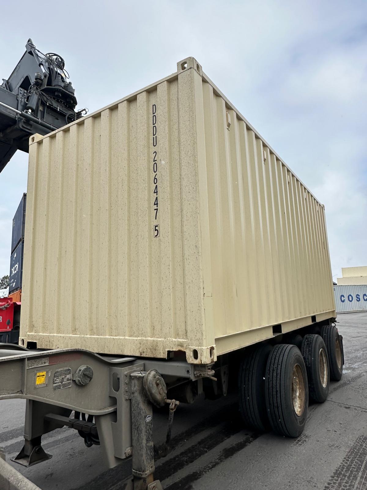 DDDU2064475 - 20' New/One-Trip Shipping Container