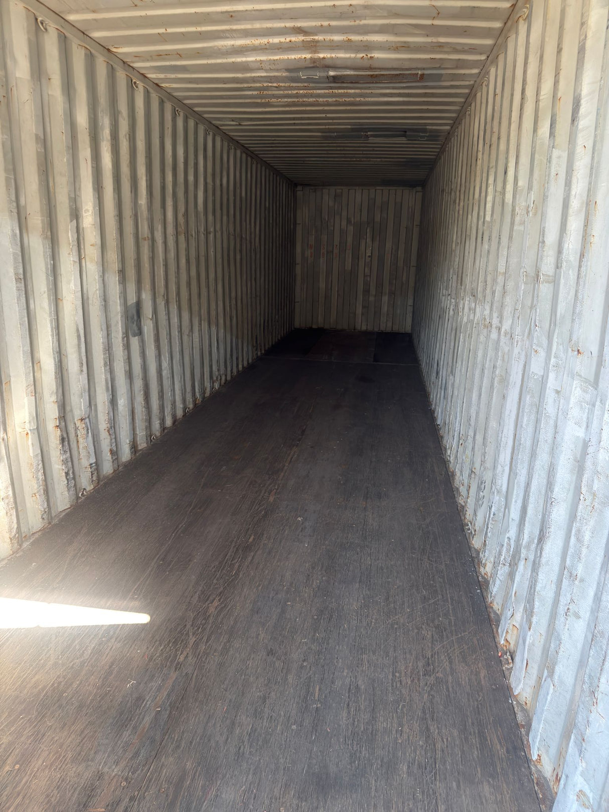 MSKU8998971 - 40' High Cube Used Shipping Container