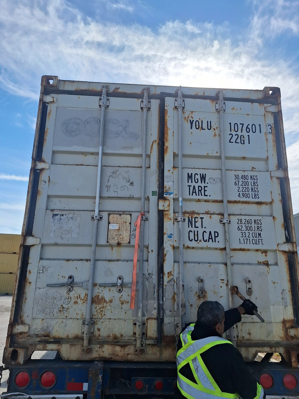 YOLU1076013 - 20' Used Container (BRAMPTON) (Doors Sticky) AS-IS