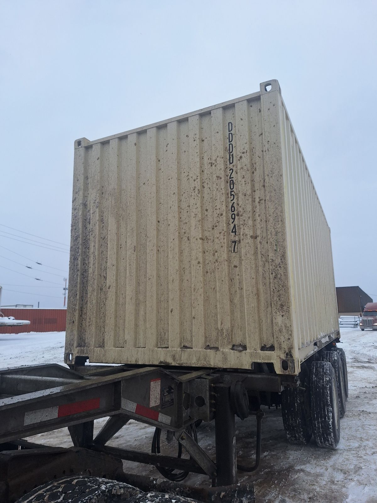 DDDU2056947 - 20' New/One-Trip Shipping Container