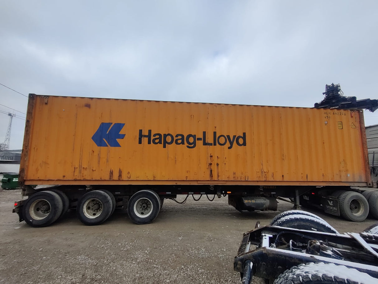 HLXU6402246 - 40' High Cube Used Shipping Container