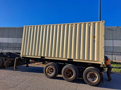 MCCU1115972- 20' New/One-Trip Shipping Container