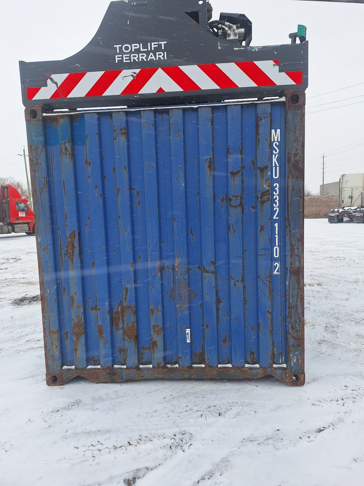 MSKU3321102 - 20' Used Container (Bolton) Great container with one sticky handle