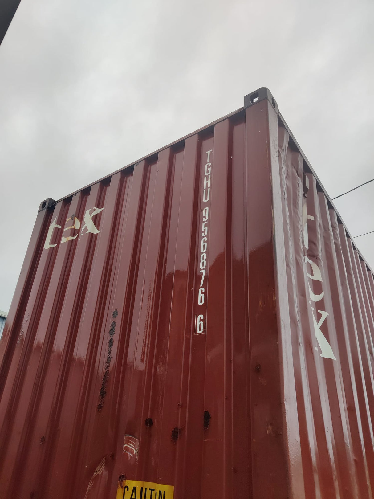 TGHU9568766 - 40' High Cube Used Container (BUR)