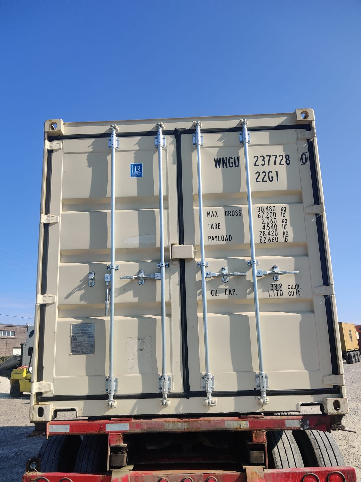 WNGU2377280 - 20' New/One-Trip Shipping Container
