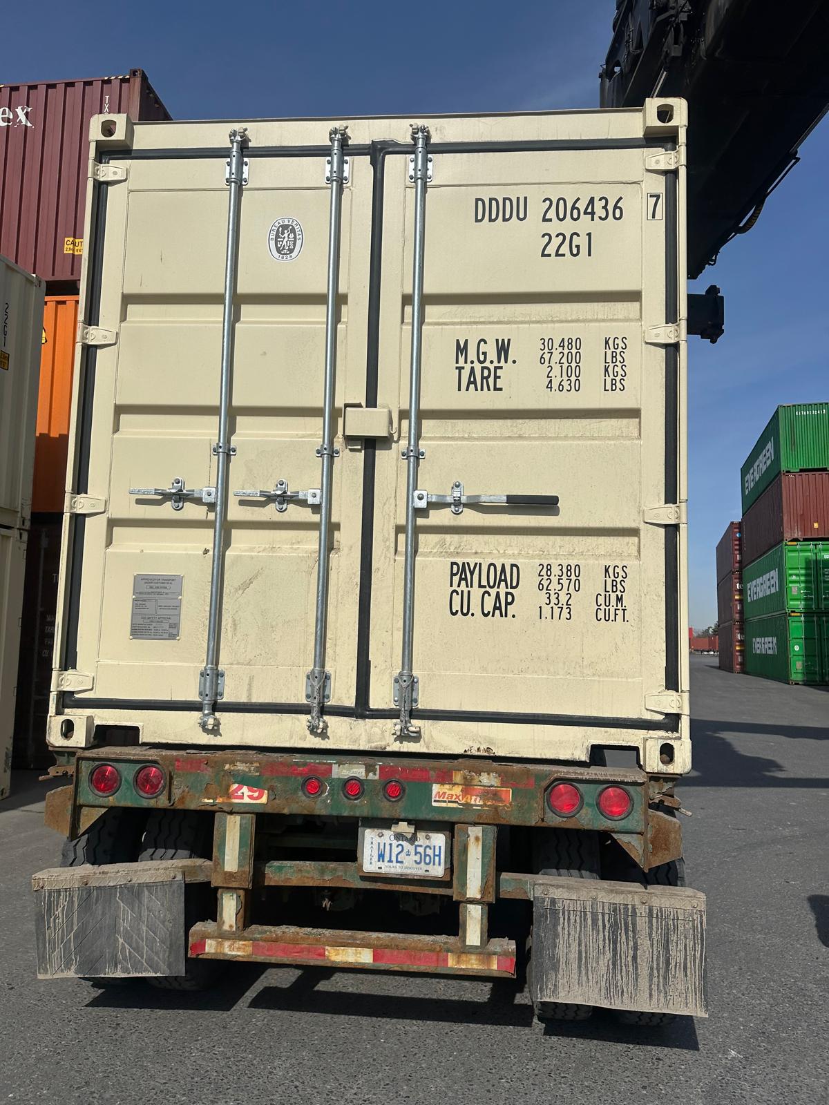 DDDU2064367 - 20' New/One-Trip Shipping Container