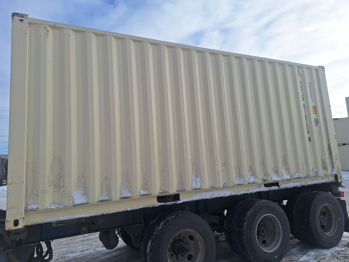 ZXJU0167544 - 20' New/One-Trip Shipping Container