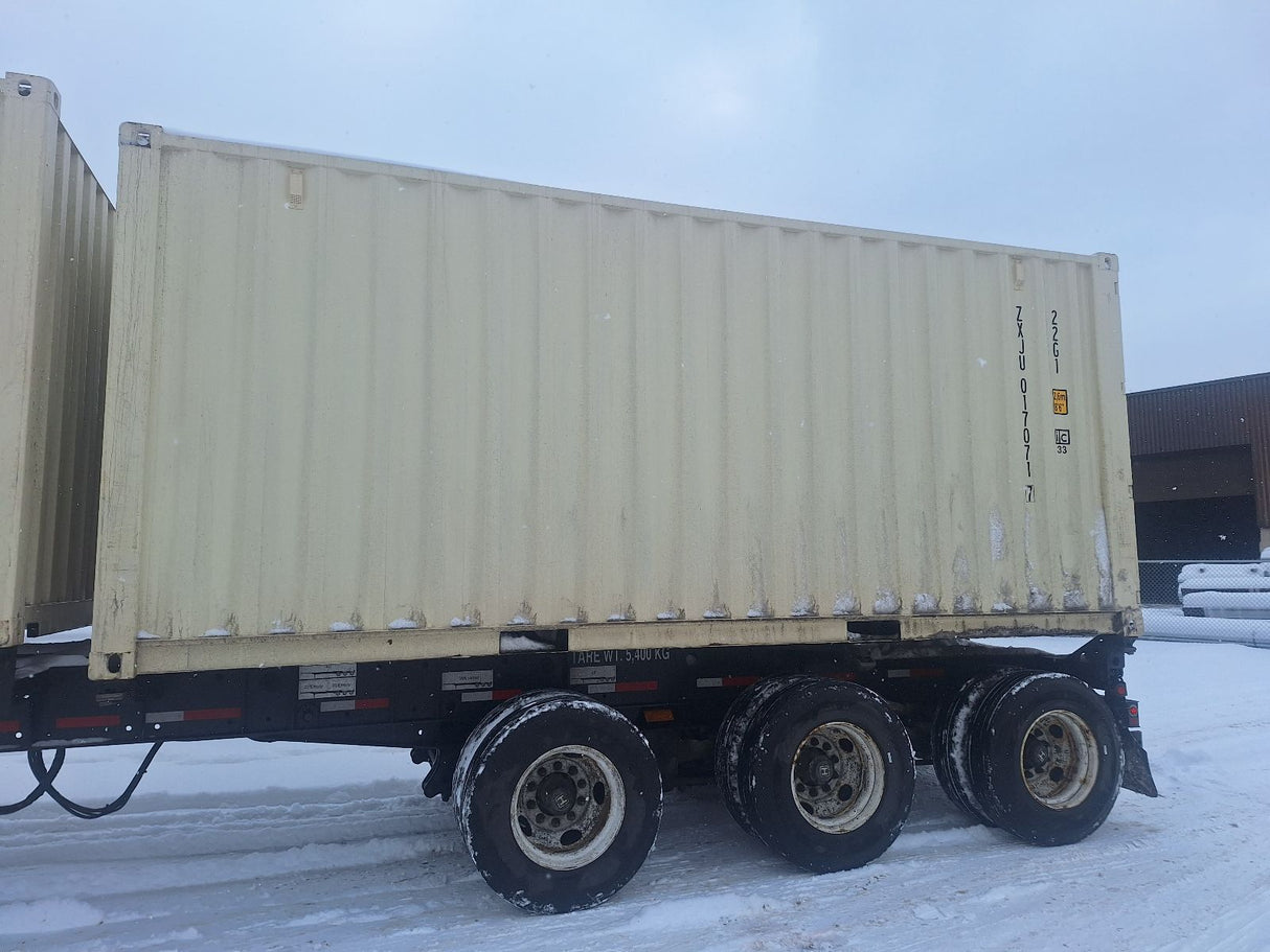 ZXJU0170717 - 20' New/One-Trip Shipping Container