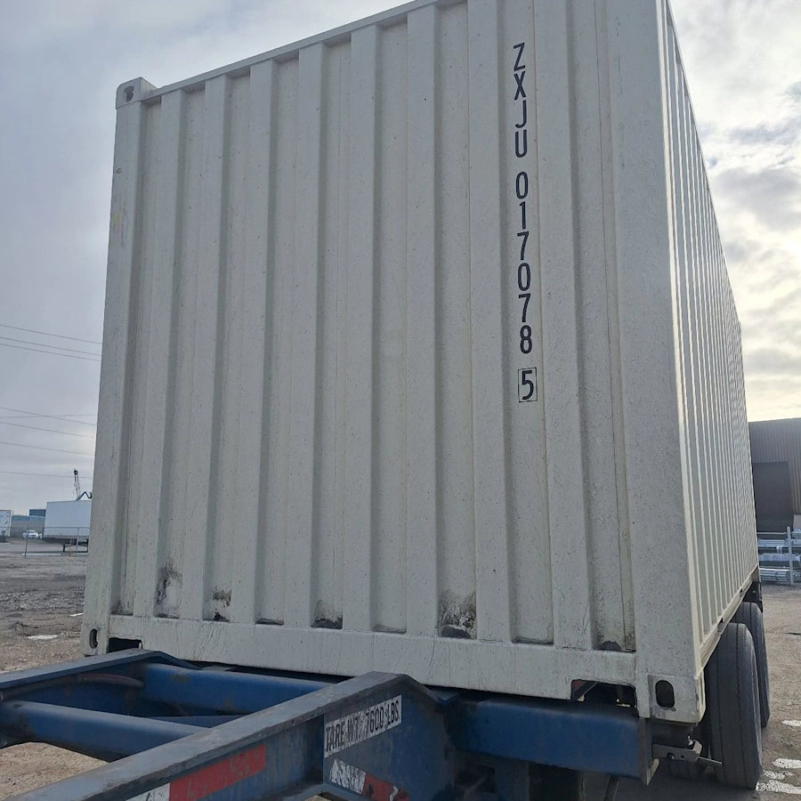 ZXJU0170785 - 20' New/One-Trip Shipping Container