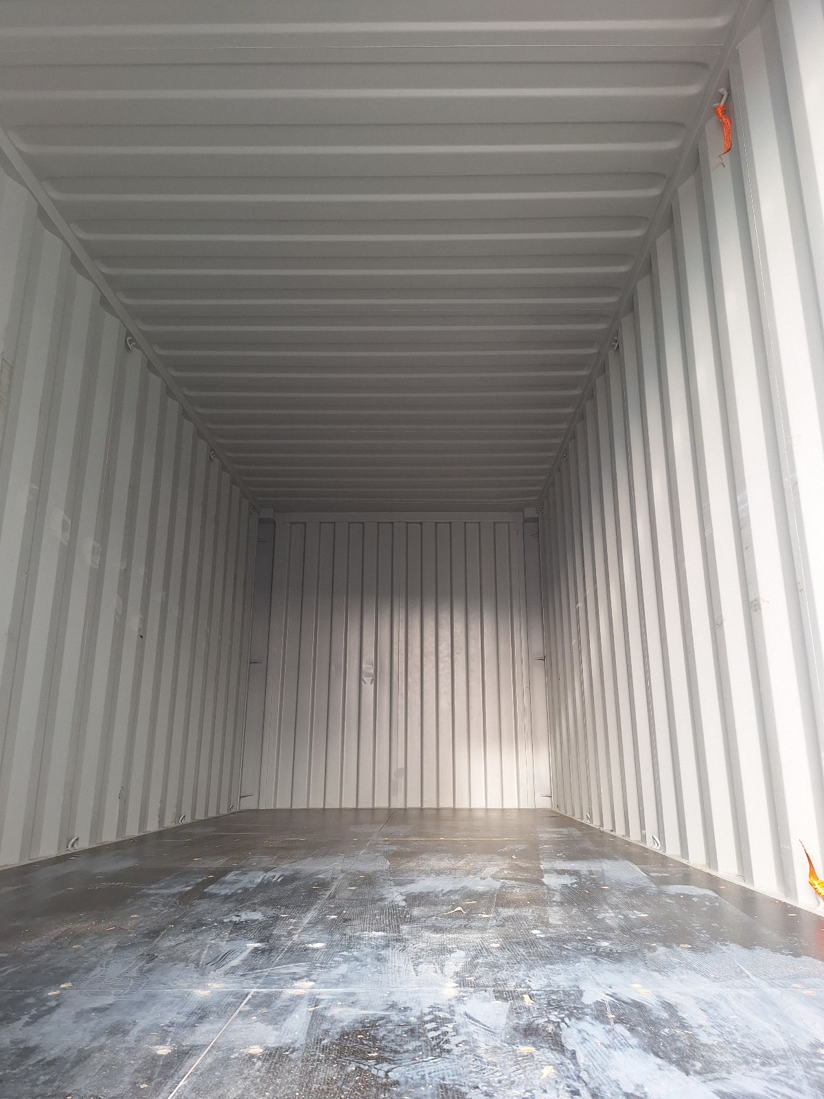 ZXJU0170785 - 20' New/One-Trip Shipping Container