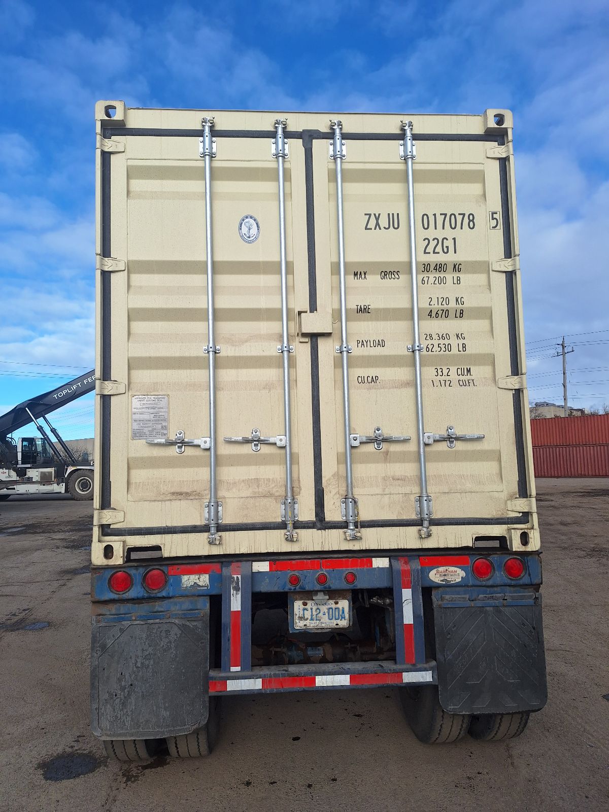 ZXJU0170785 - 20' New/One-Trip Shipping Container