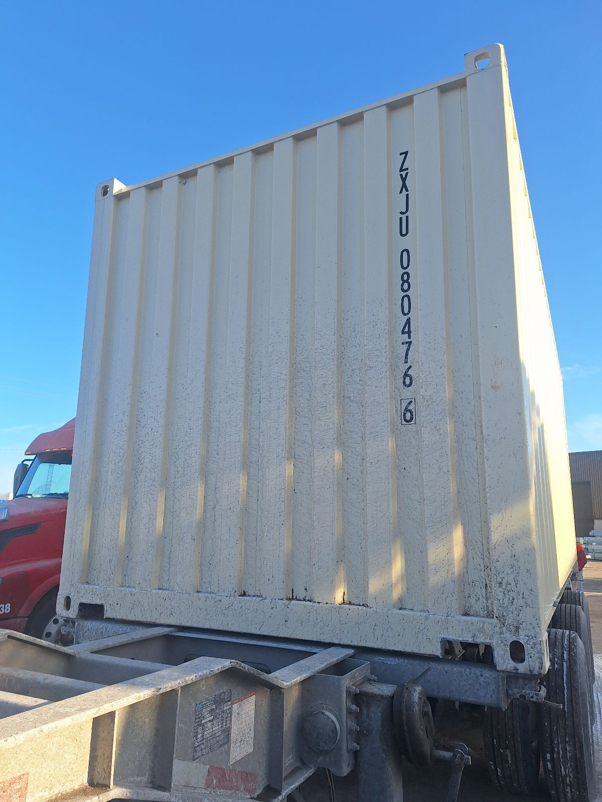 ZXJU0804766 - 20' New/One-Trip Shipping Container