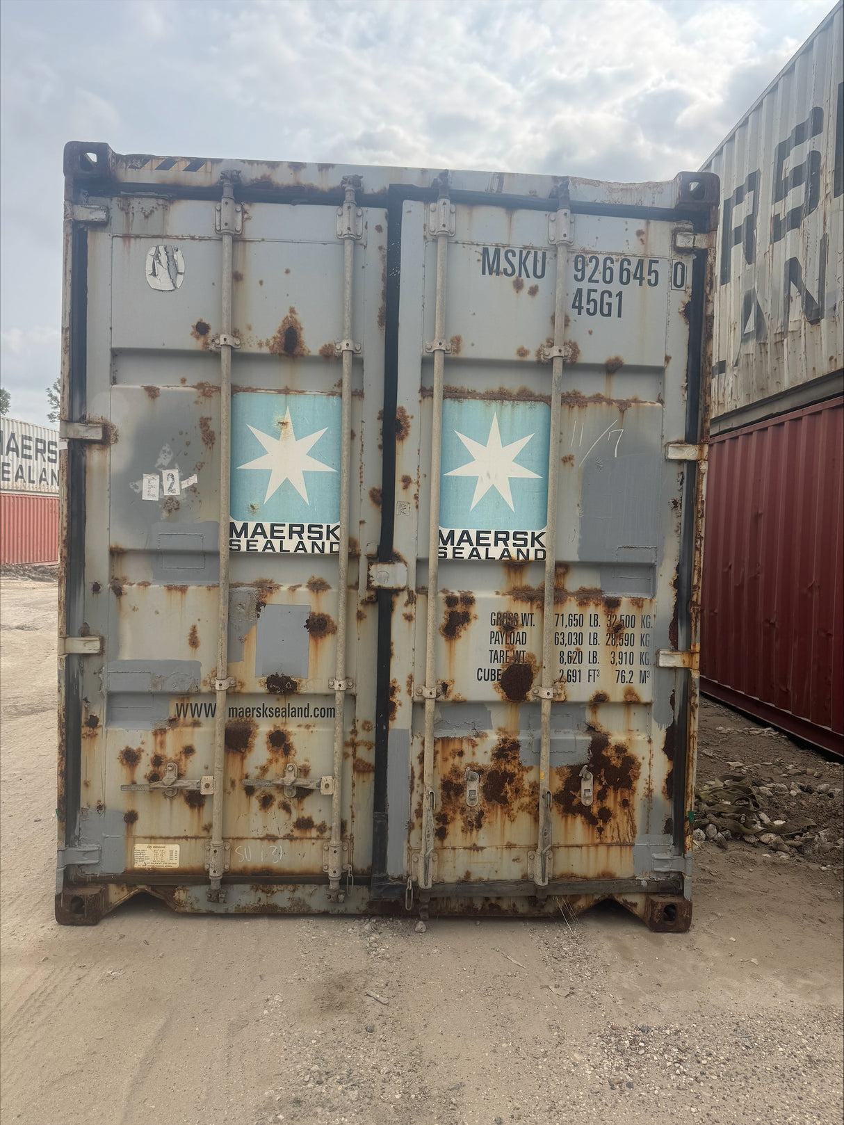 MSKU9266450 - 40' High Cube Used Shipping Container